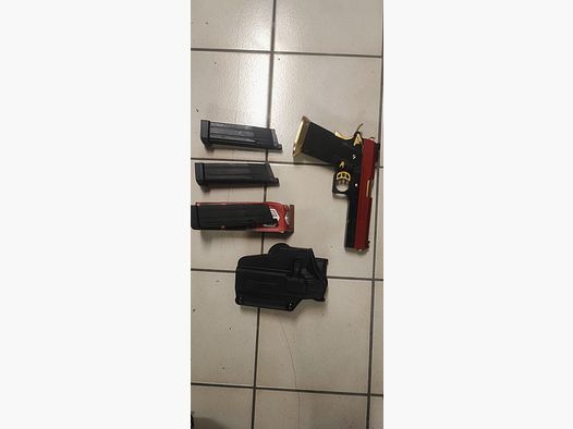 HX1004 Hi-Capa 5.1 Split Slide, GBB mit 3 Magazinen,  Holster