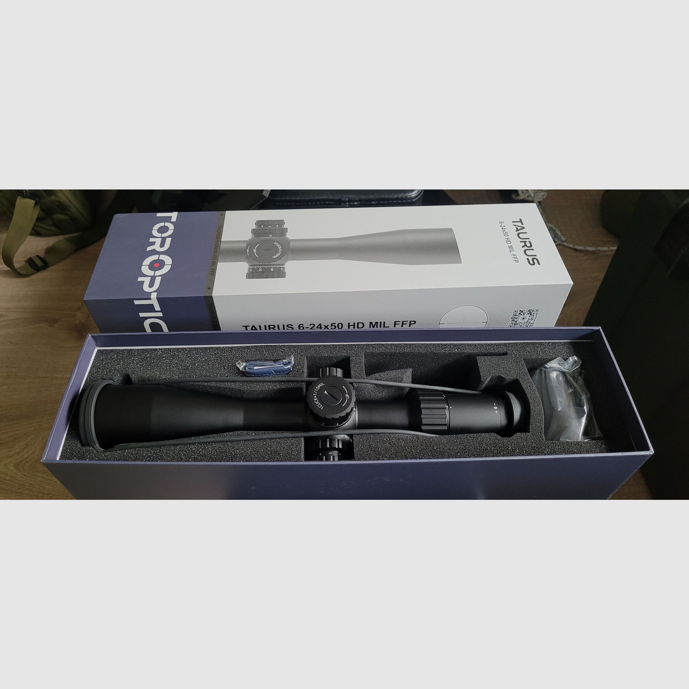 Vector Optics Tauron / Taurus - 6-24x50 HD MIL (34mm FFP - SCFF-46)