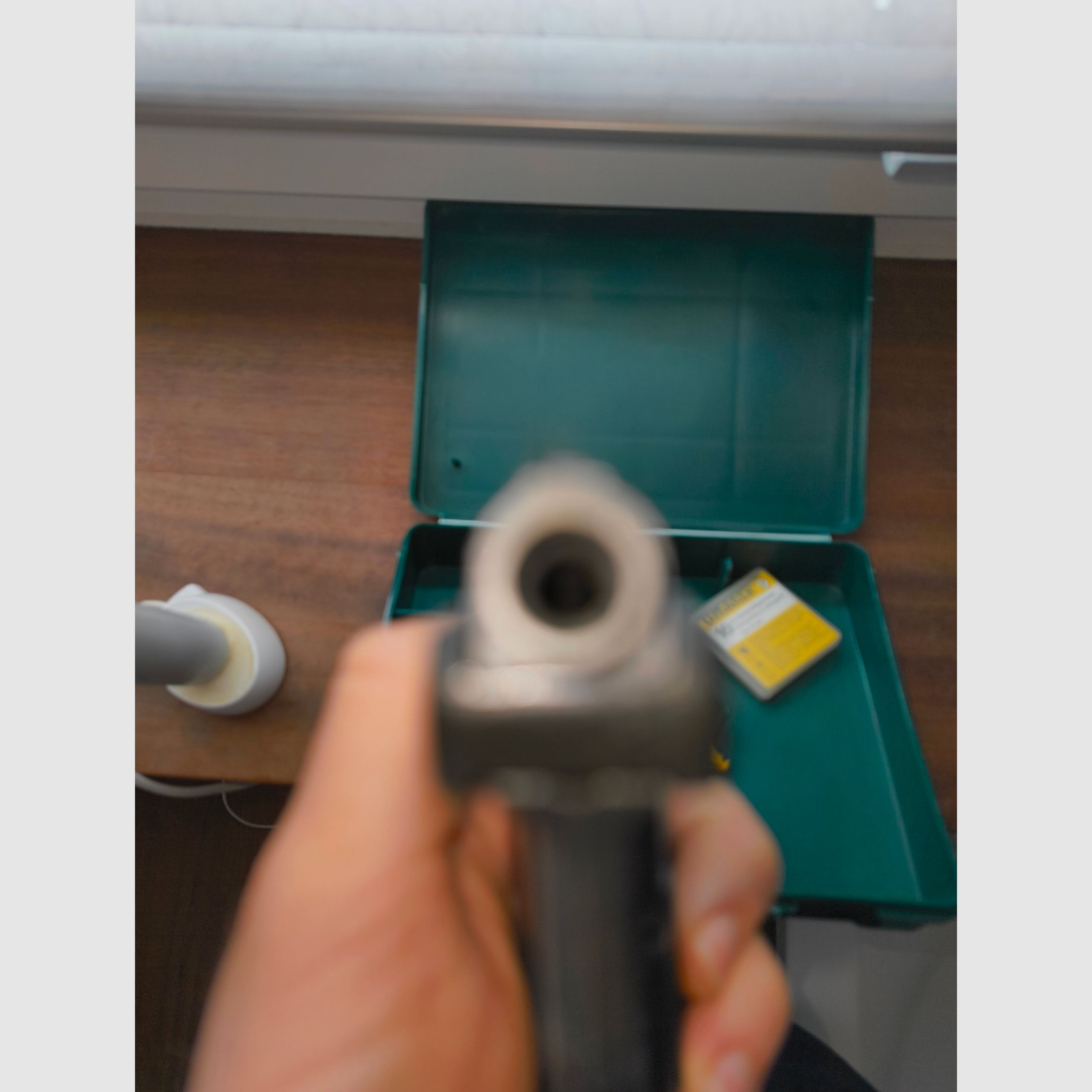 6ME 8 Detective Schreckschusspistolen