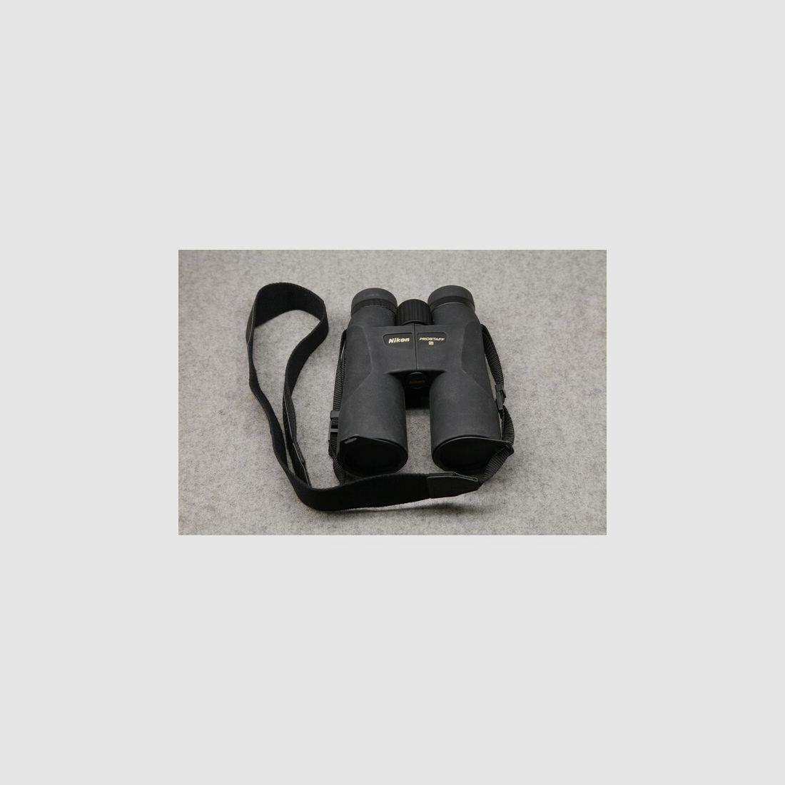 Fernglas Nikon Prostaff 5 12x50