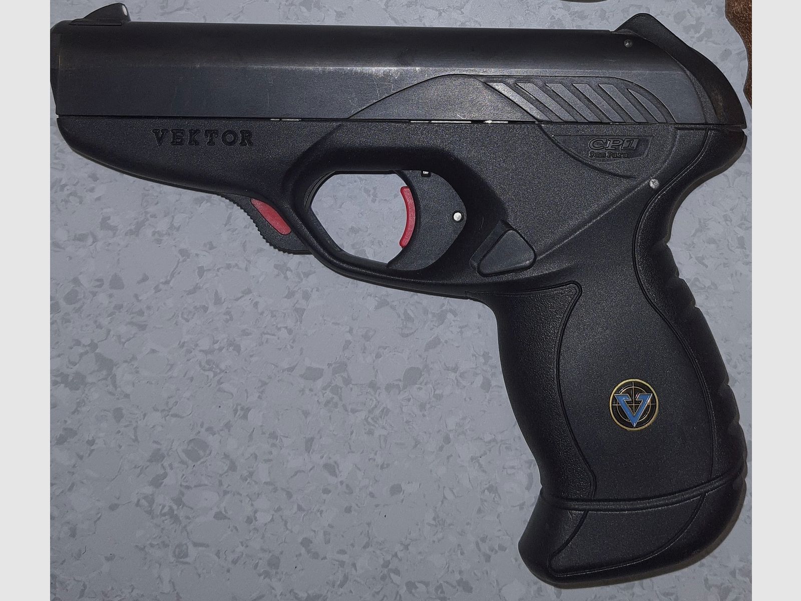 Pistol VECTOR, Mod. CP 1, Cal. 9mm Luger