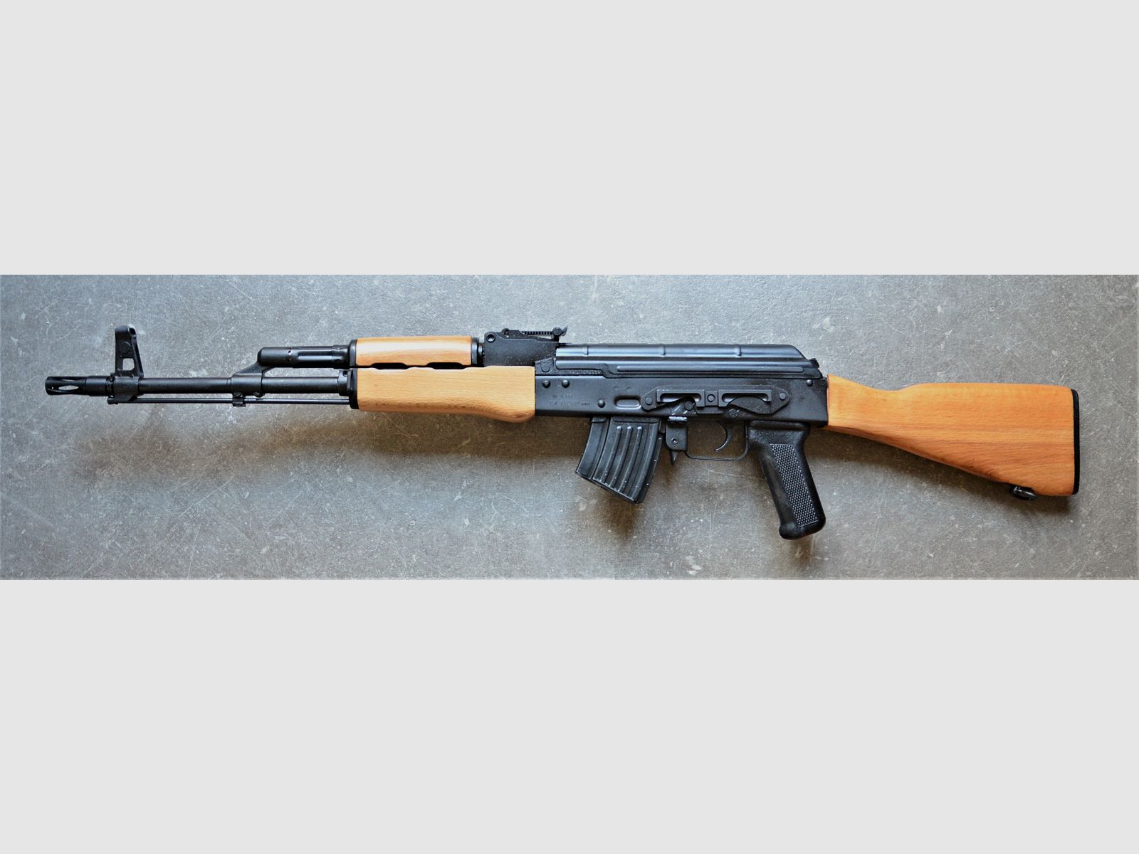 Cugir WS1-63  – 7.62×39 - rifle semiautomática