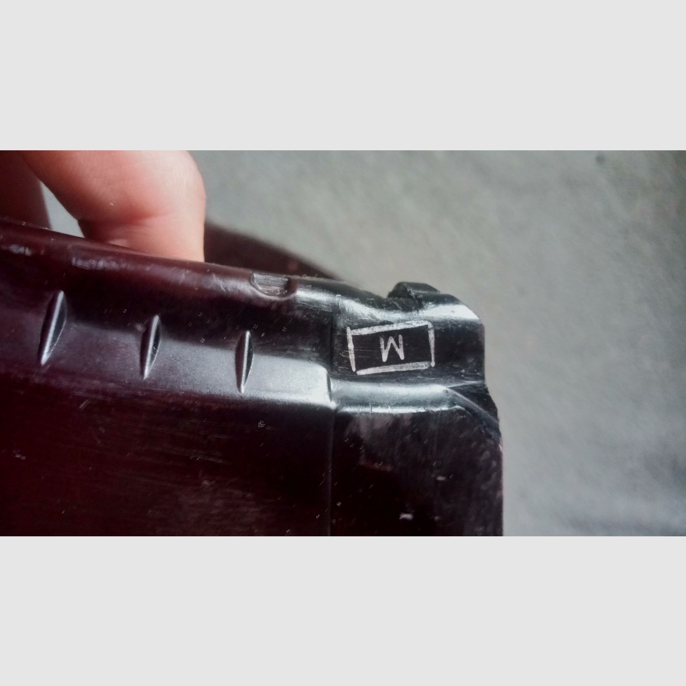 Caricatore decorativo russo AK74 Tula Plum (inservibile/disattivato) // URSS / Yunker