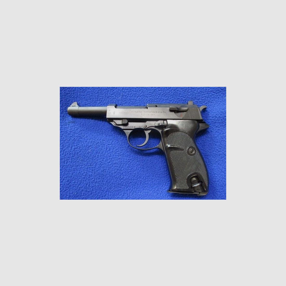 Pistole Walther Ulm P38 mit verstärktem Griffstück P38
