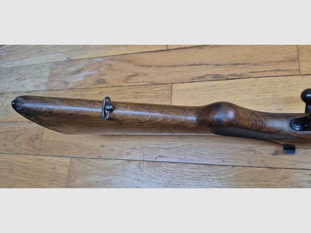 Zeer mooi trainingsgeweer Walther Sport Model V – Periode III Rijk – Vooroorlogse wapens 1937/1938 – Waarschijnlijk minder dan 38.000 exemplaren geproduceerd – Hout in TBE++ – Uitstekende mechanica – Prachtige loop met zeer mooie groeven – TBE++, afbeelding 12 van 36