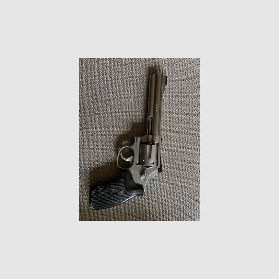 S&W - Smith & Wesson Revolver Mod. 617 6 Zoll 22lfb