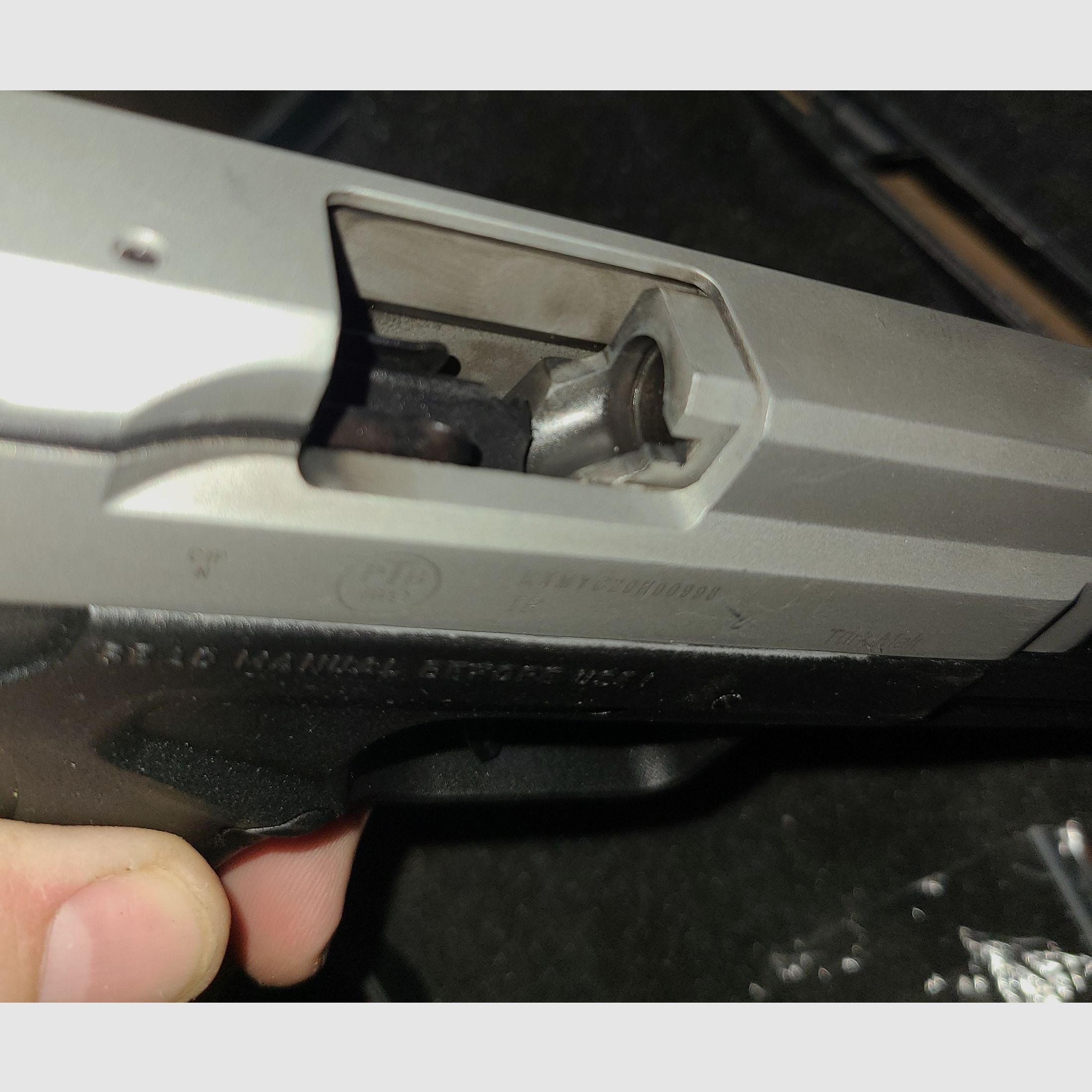 RETAY X TREME / VERCHROMT SILBER / mit Zubehör 3 MAGAZINE / mit OVP / cal. 9mm P.A.K. / PTB 1042 / SCHRECKSCHUSS GAS PISTOLE / SILVESTER / SELBSTVERTEIDIGUNG / NEUWERTIG