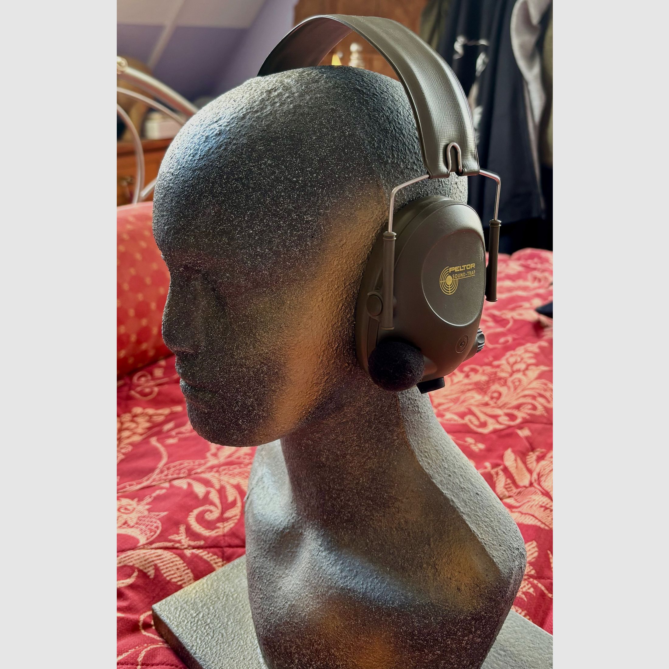 Electronic hearing protection PELTOR Sound Trap