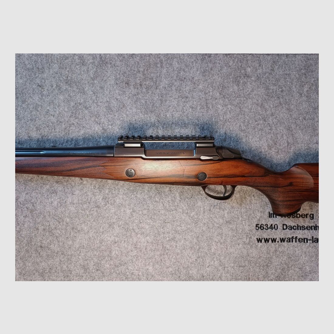 SAKO Finland	 Mod.  85 Black Bear + Grizzly Holzschaft und SD mit Zubehör