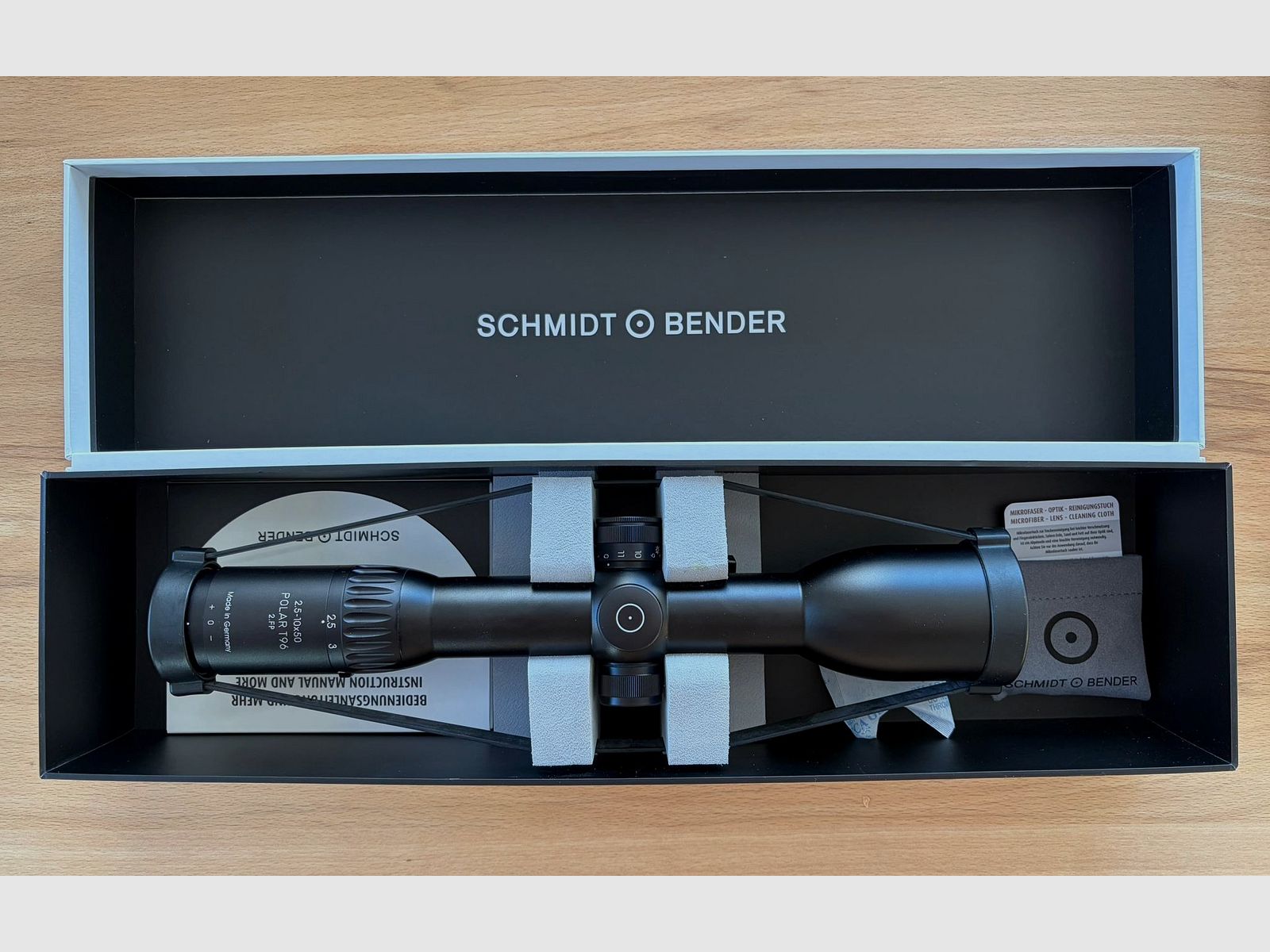  Schmidt & Bender Zielfernrohr 2.5-10x50 Polar T96 mit Schiene