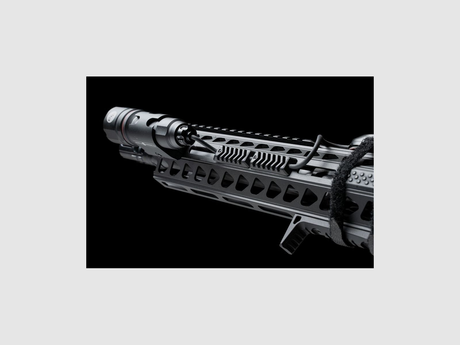 Strike Industries – Cubierta de riel M-LOK, 5 unidades – Negro – SI-SIEGEN-COVER-BK, imagen 9 de 13