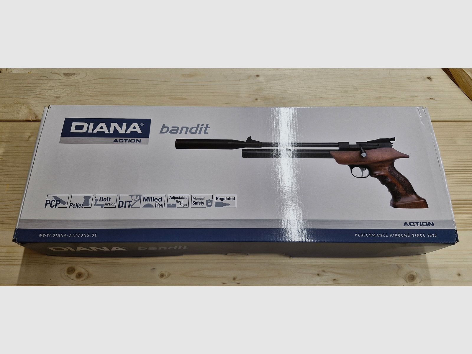 Pistola de aire comprimido Diana Bandit, aire comprimido, cargador, silenciador - con bomba de aire, soporte, diabolo de 4,5 mm, soporte, accesorios