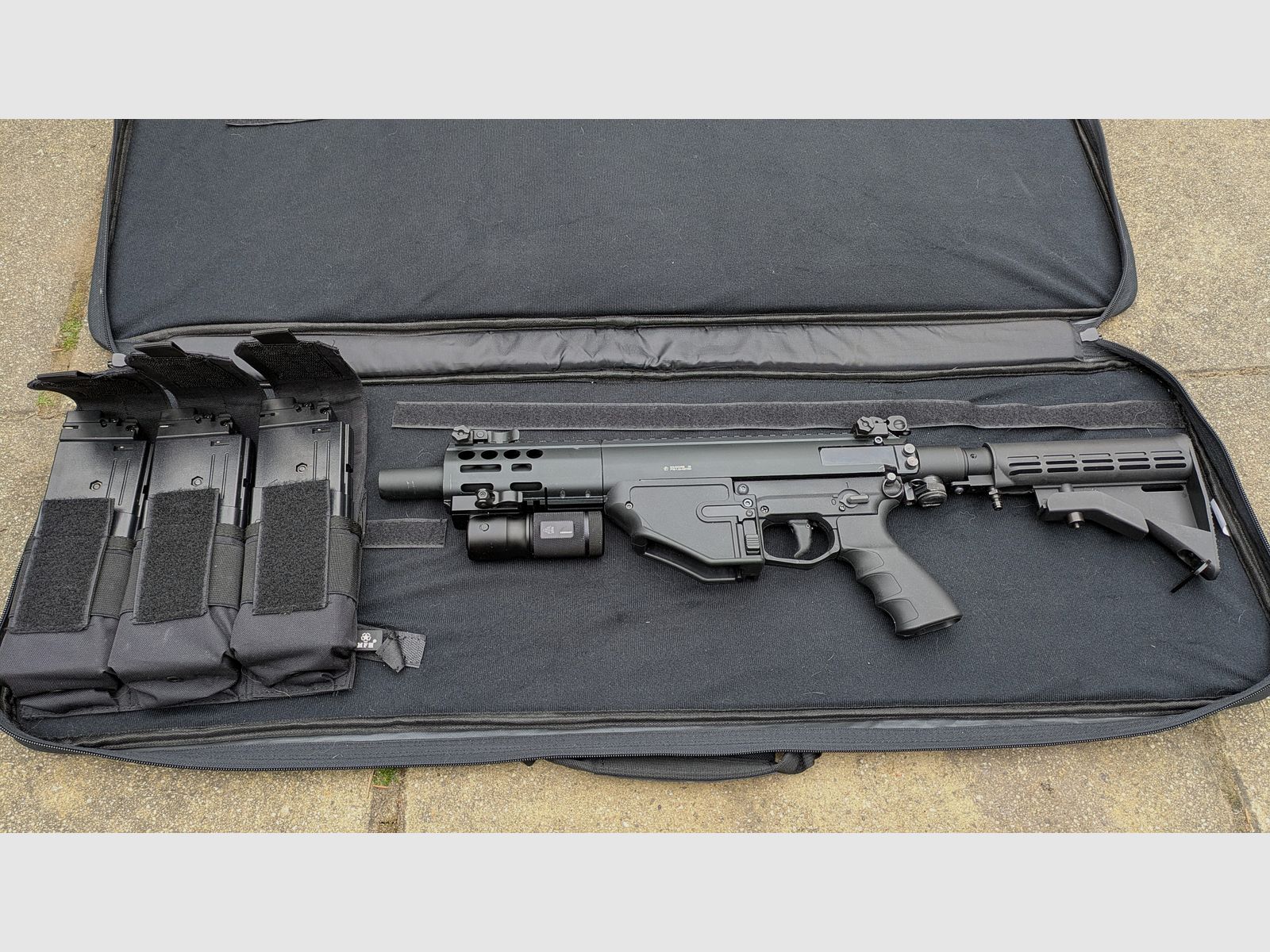 Valken CQMF 68 RAM Markierer mit viel Zubehör