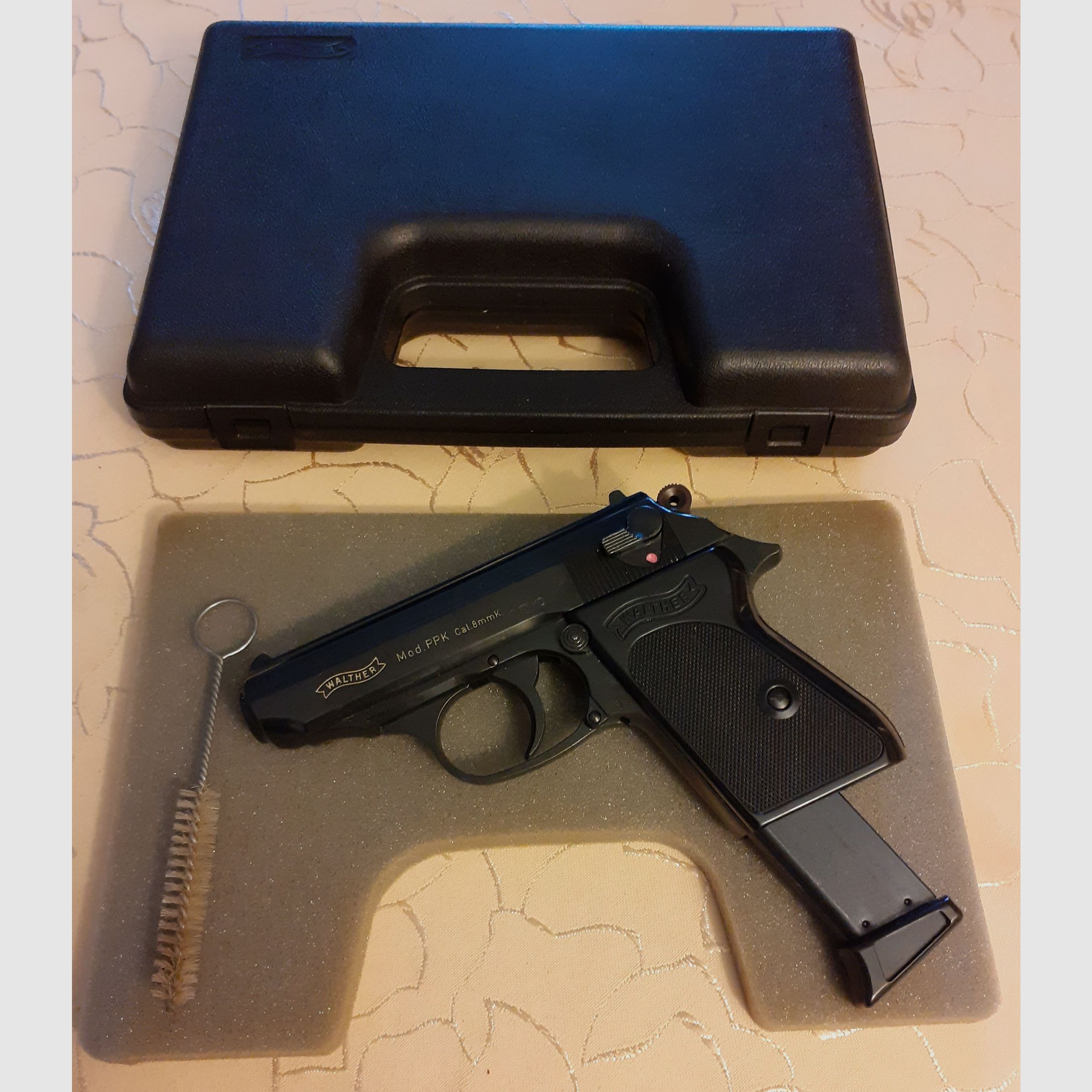 Walther PPK kaliber 8mmK pistolet alarmowy 8mm PTB 502