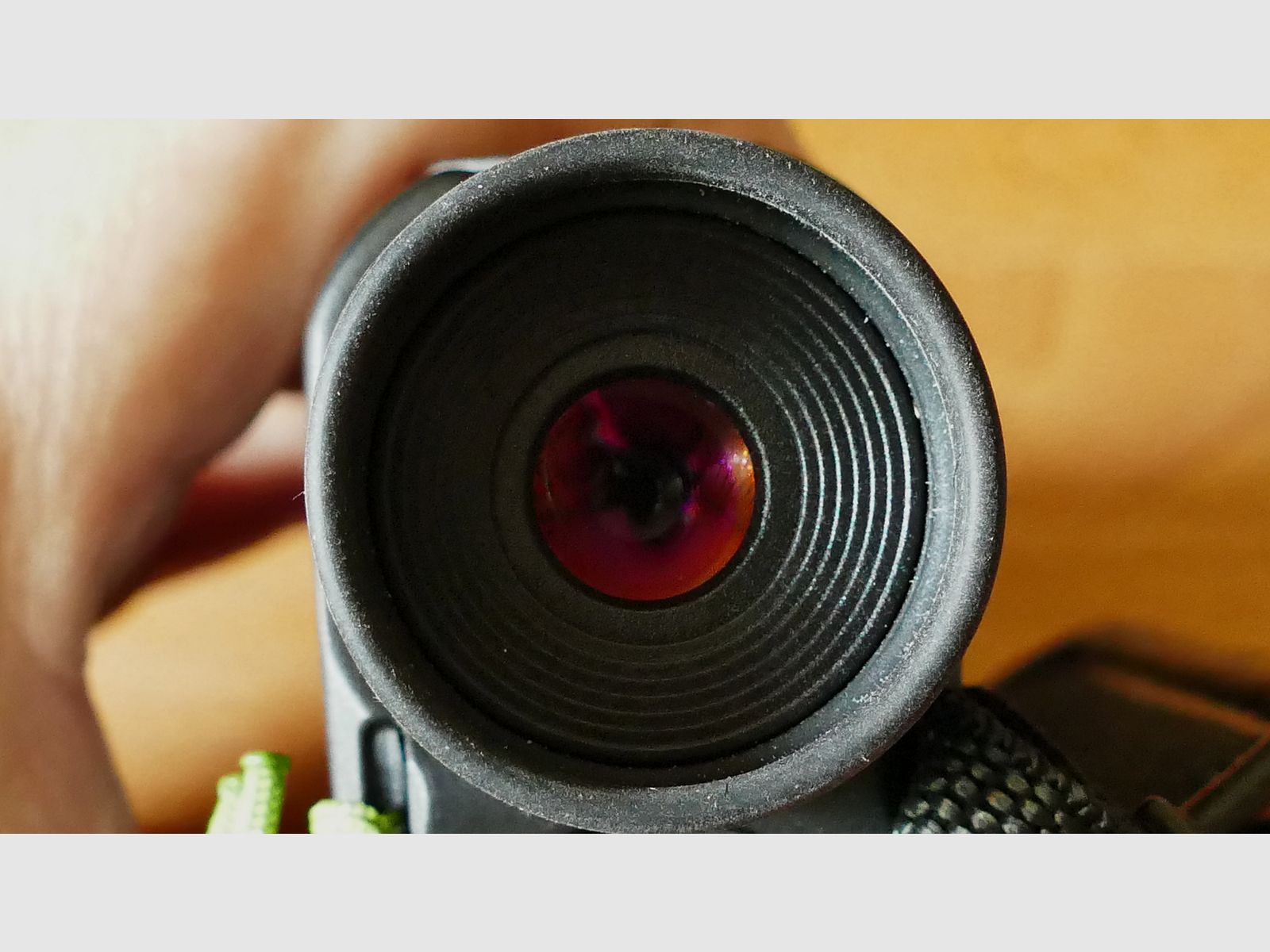 Sehr gut erhaltenes und wenig benutztes Wärmebildhandgerät PULSAR Axion Key XM30