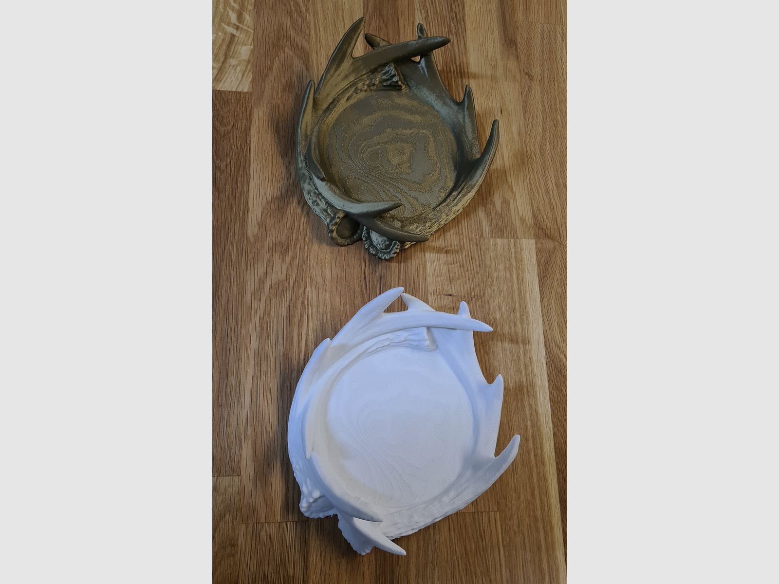 Deko-Schale "Abwurfstangen"