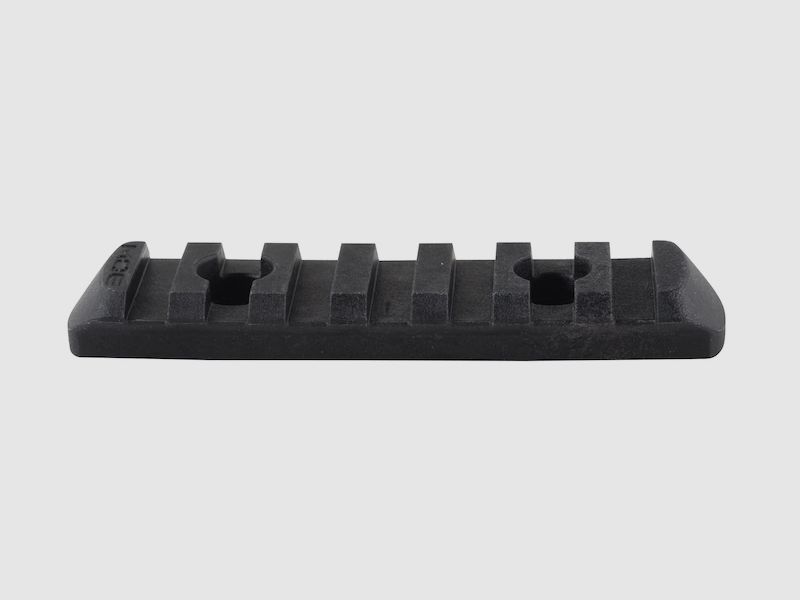 Magpul MOE Polymer Rail Section 7 Slots Black