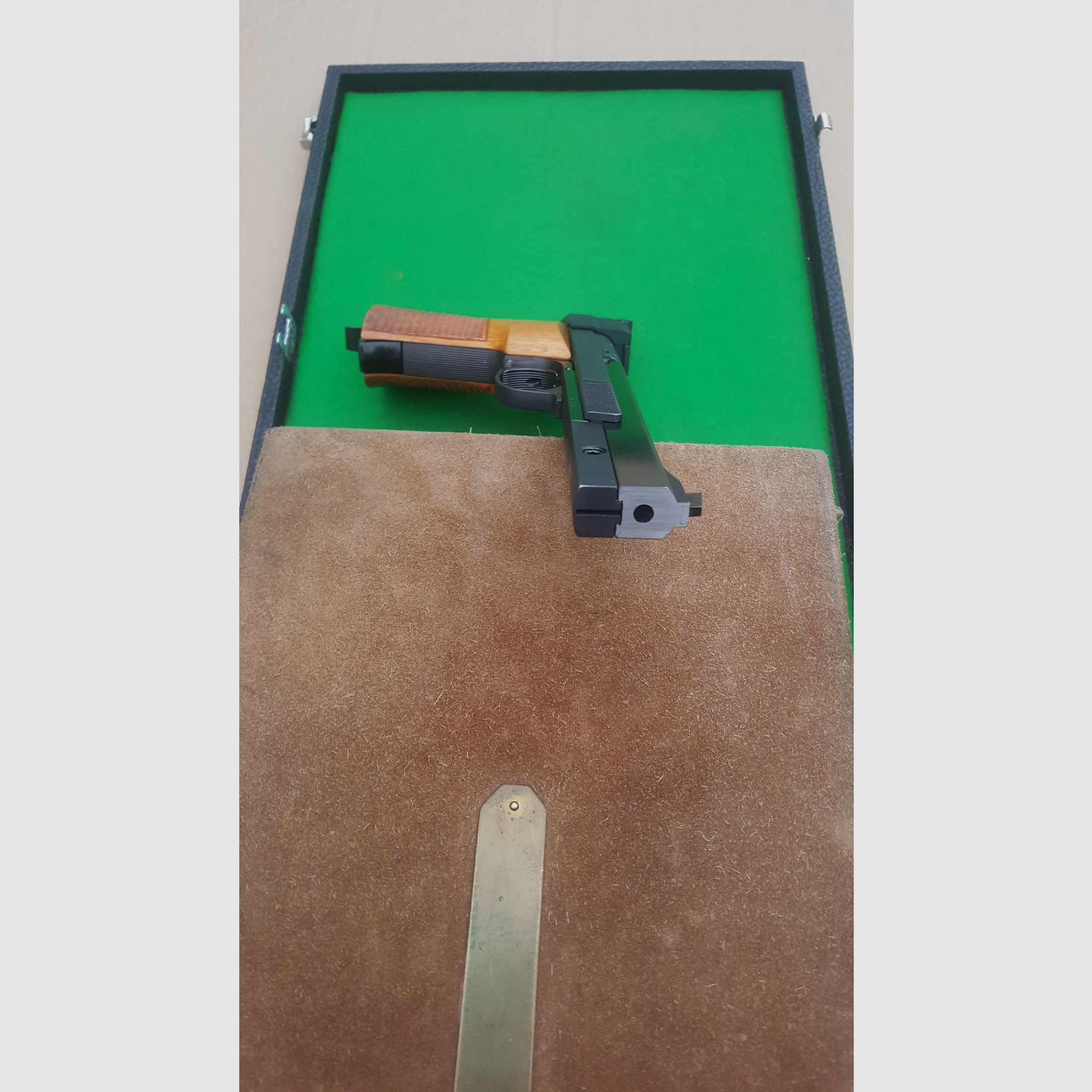 Hämmerli International 208 Pistola sportiva Cal. .22LR
