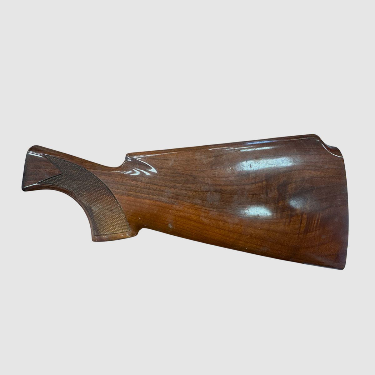 UŻYWANY – KOLBA DO BENELLI MOD. 121, zdjęcie 1 z 2