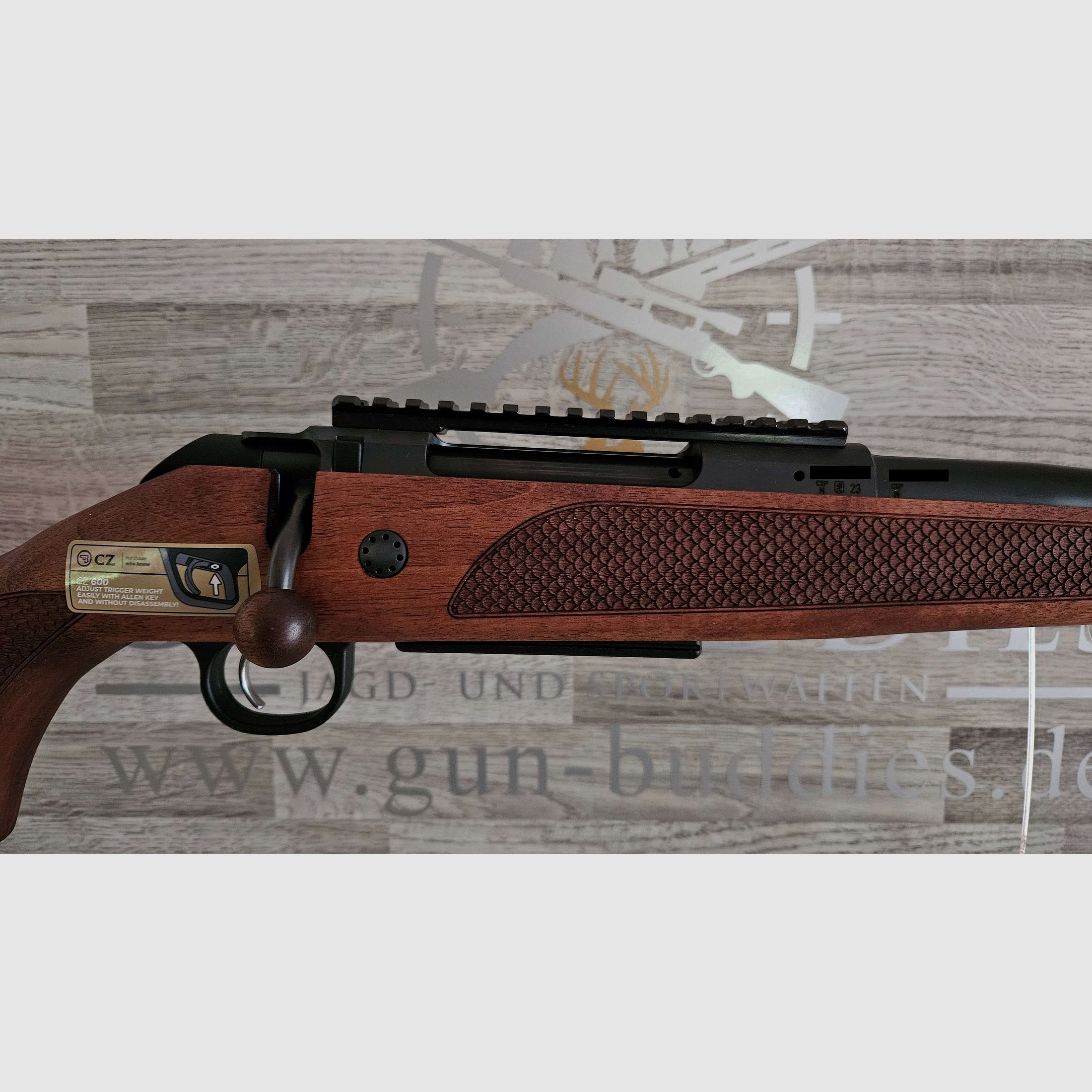 CZ600 LUX Kal. .30-06Spr. mit Picatinnyschiene - Sonderpreis - Neuware vom Fachhandel
