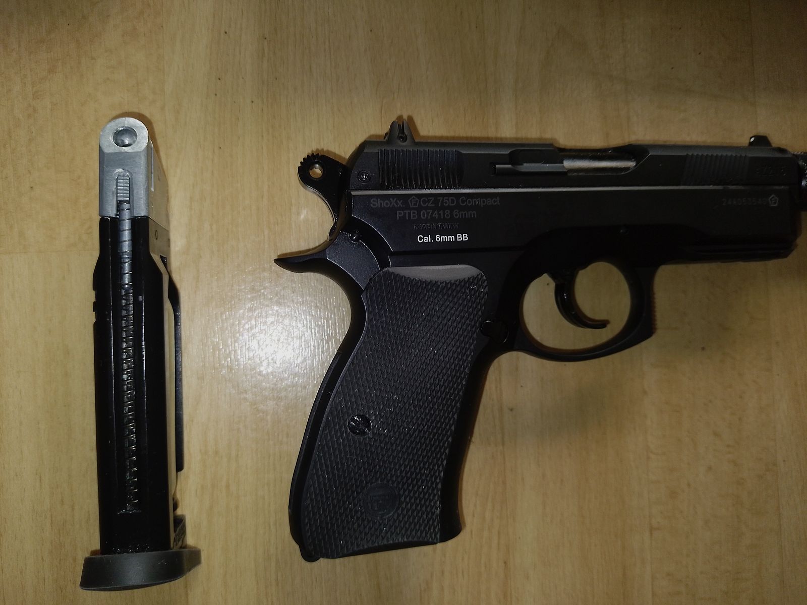 CZ 75 D Compact CO2 