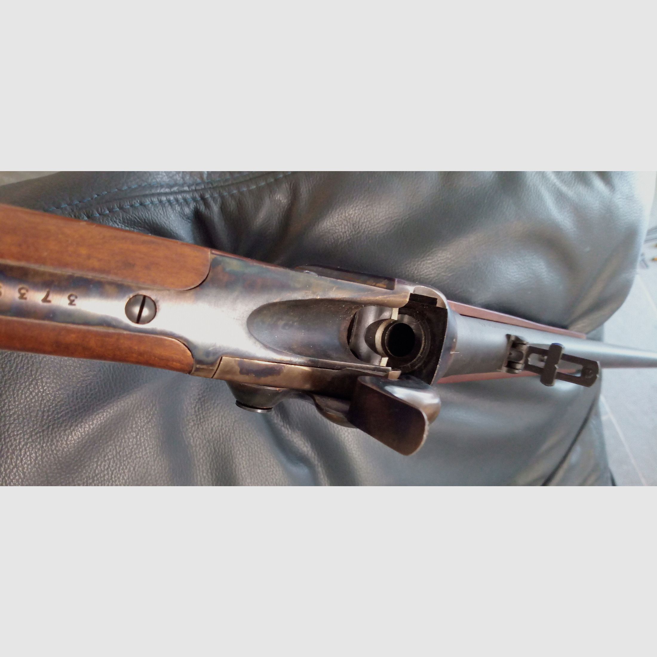 David Pedersoli Perkussions Messinghülsen Papierpatrone Hinterlader Gewehr Sharps cal 45 / 70 Nachfolger vom Vorderlader Schwarzpulver