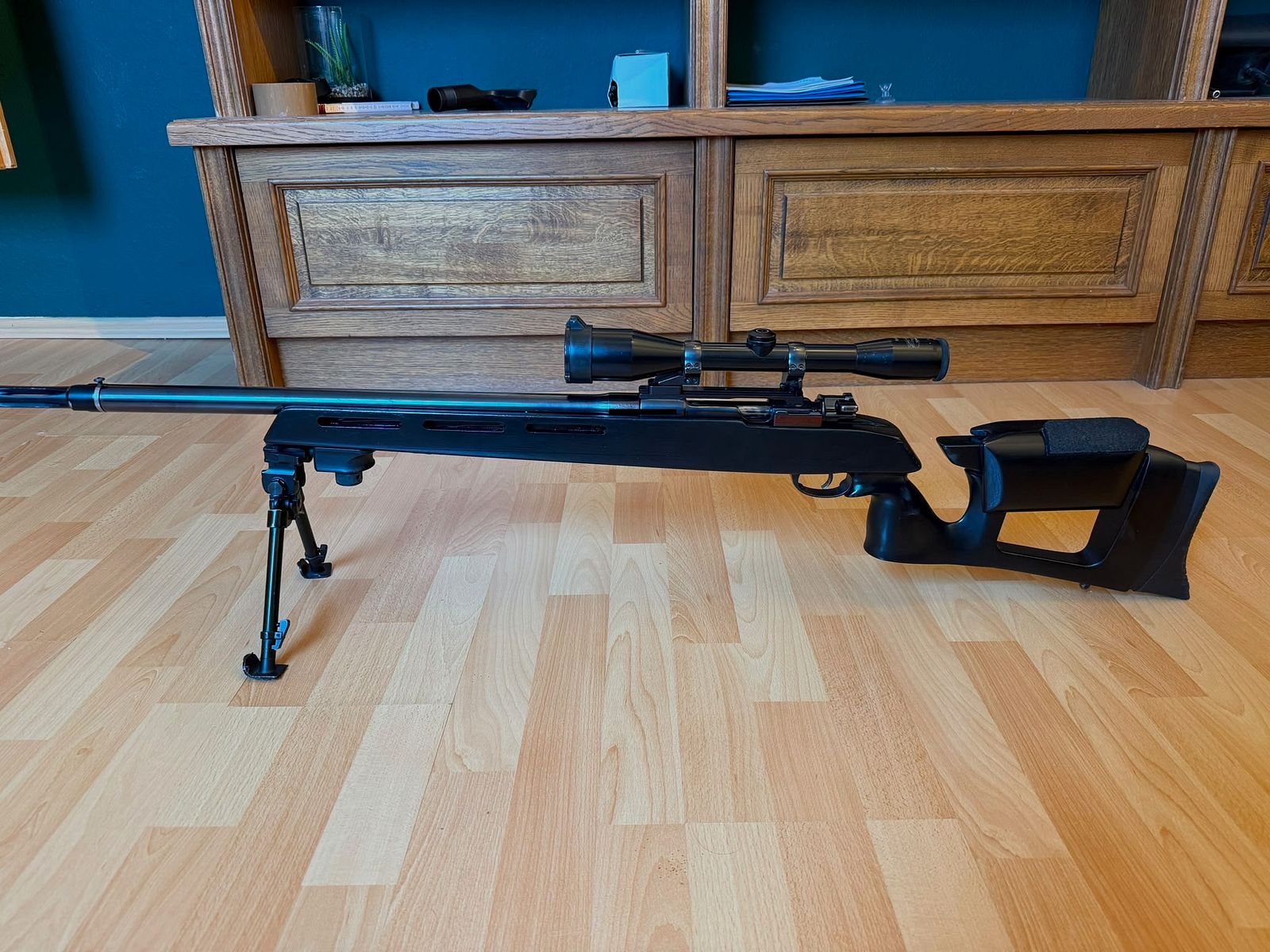 Sporting bolt-action rifle based on FN 30-11 Belgian sniper rifle for right- and left-handed shooters