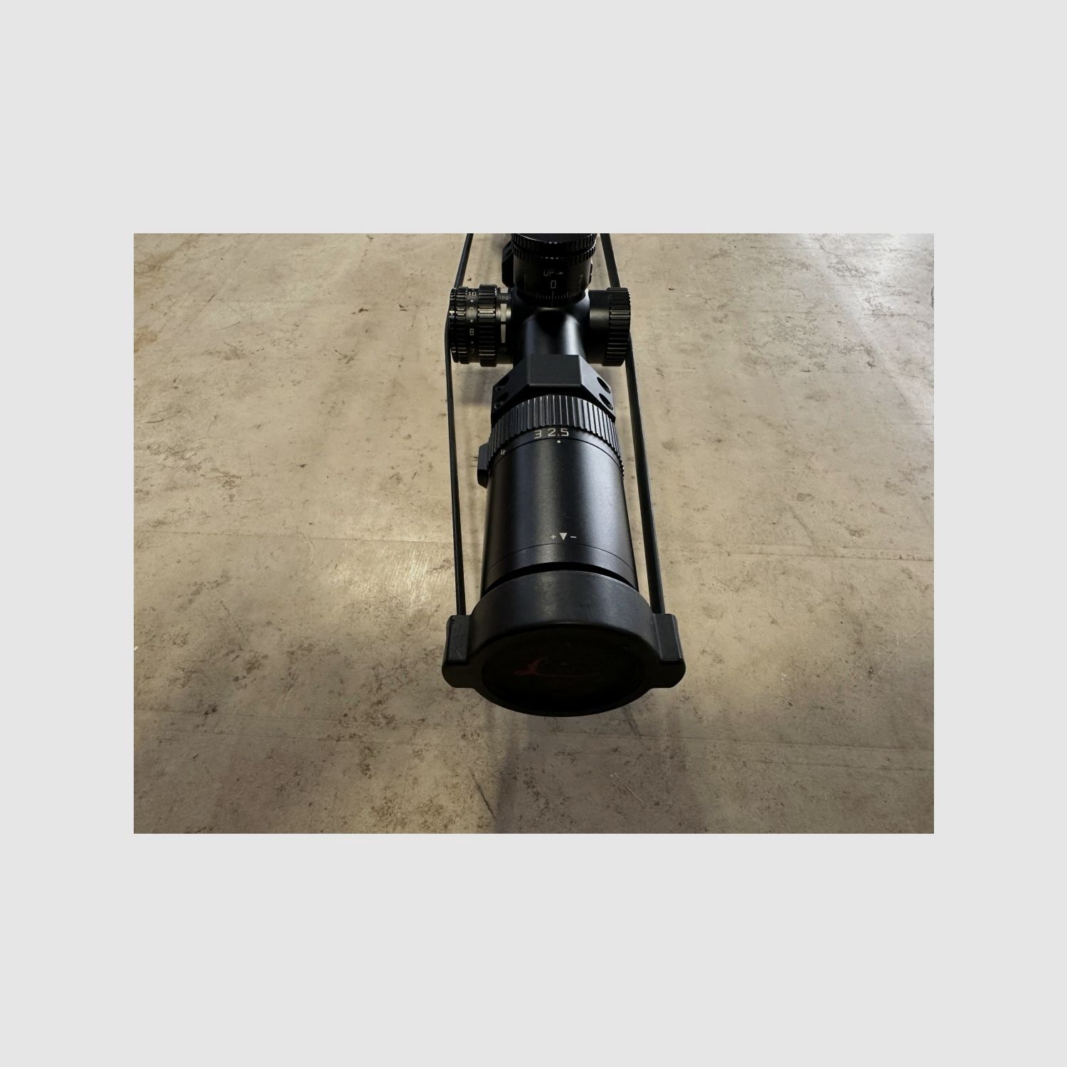 Leica Amplus 6 2.5-15x56 I L-4A, Bild 1 von 5