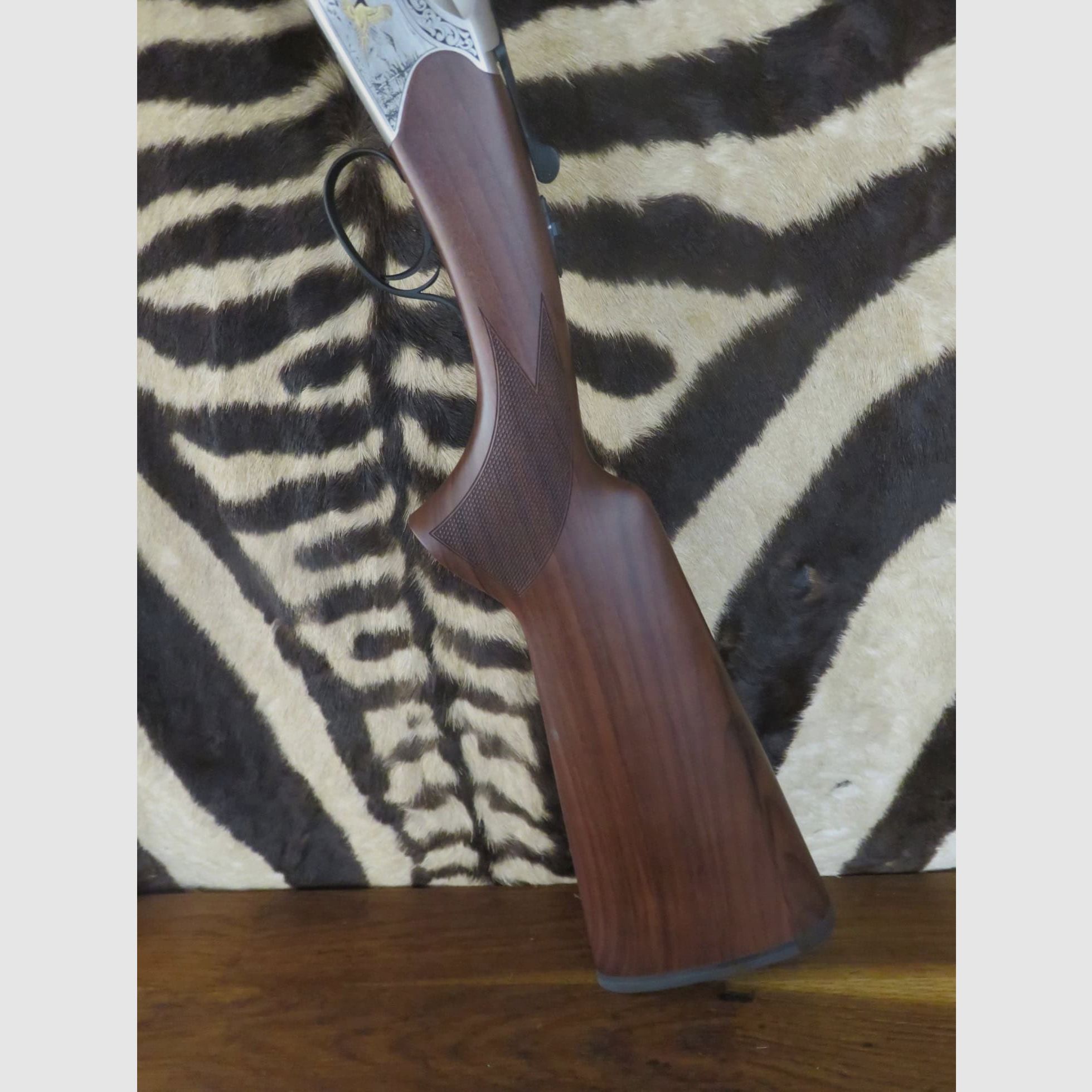 HUGLU Eagle Gravé Flinte Kal.410 Läufe 71 cm 1/4 1/2 – Waffenkoffer, Bild 9 von 12