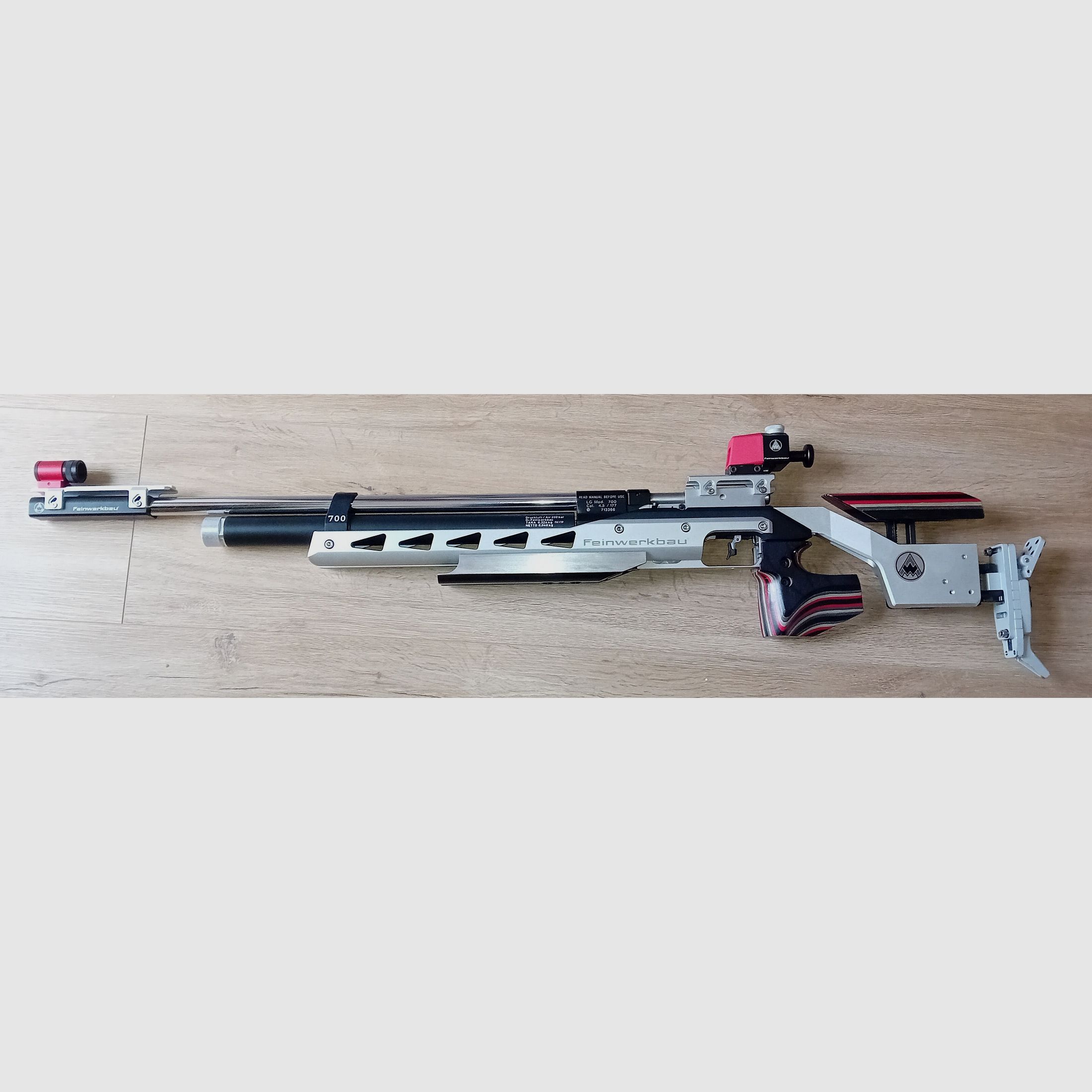 Press - Luftgewehr Feinwerkbau 700  ALU -  Rechts - Schaft