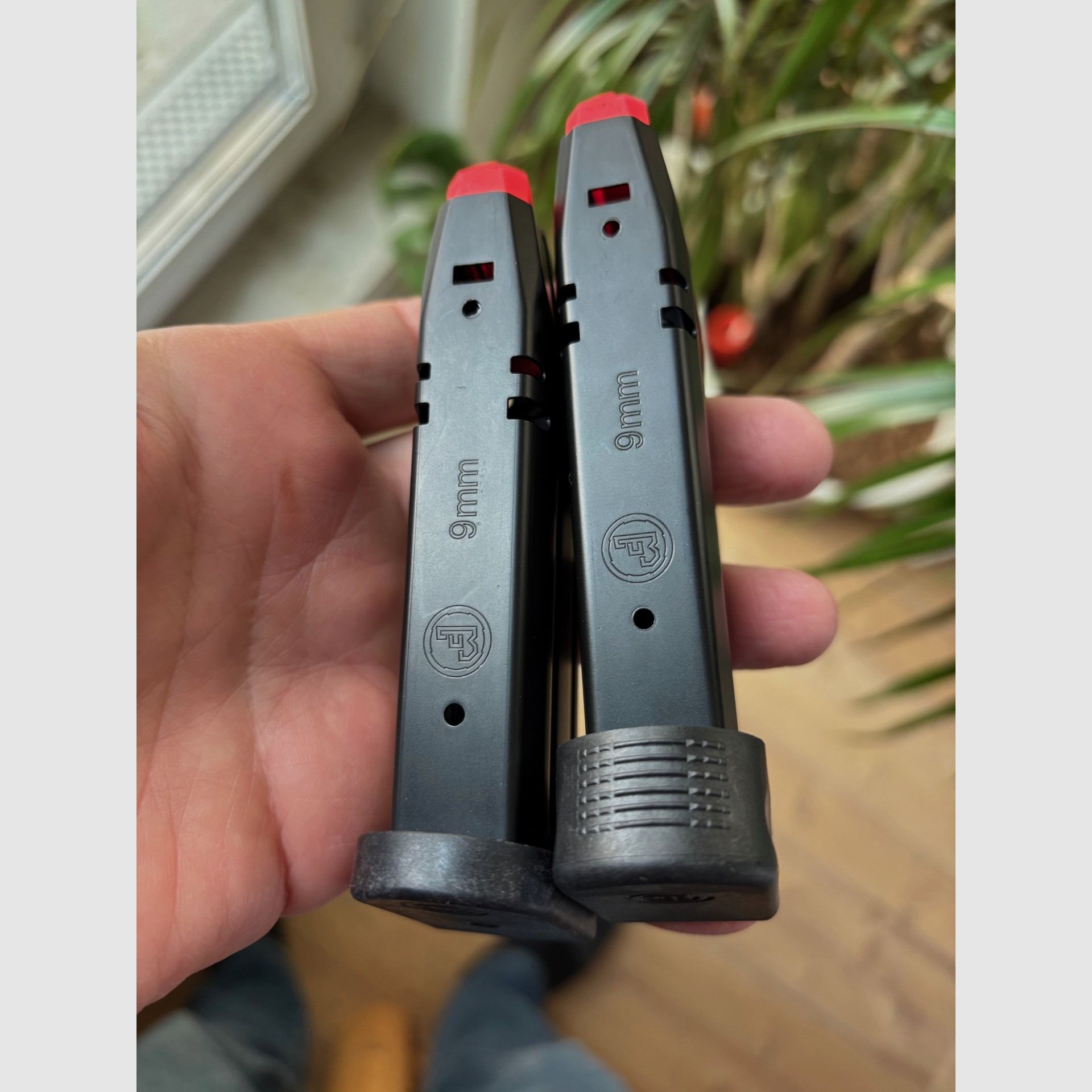 2 CZ Magazine CZ P-09 / P-10