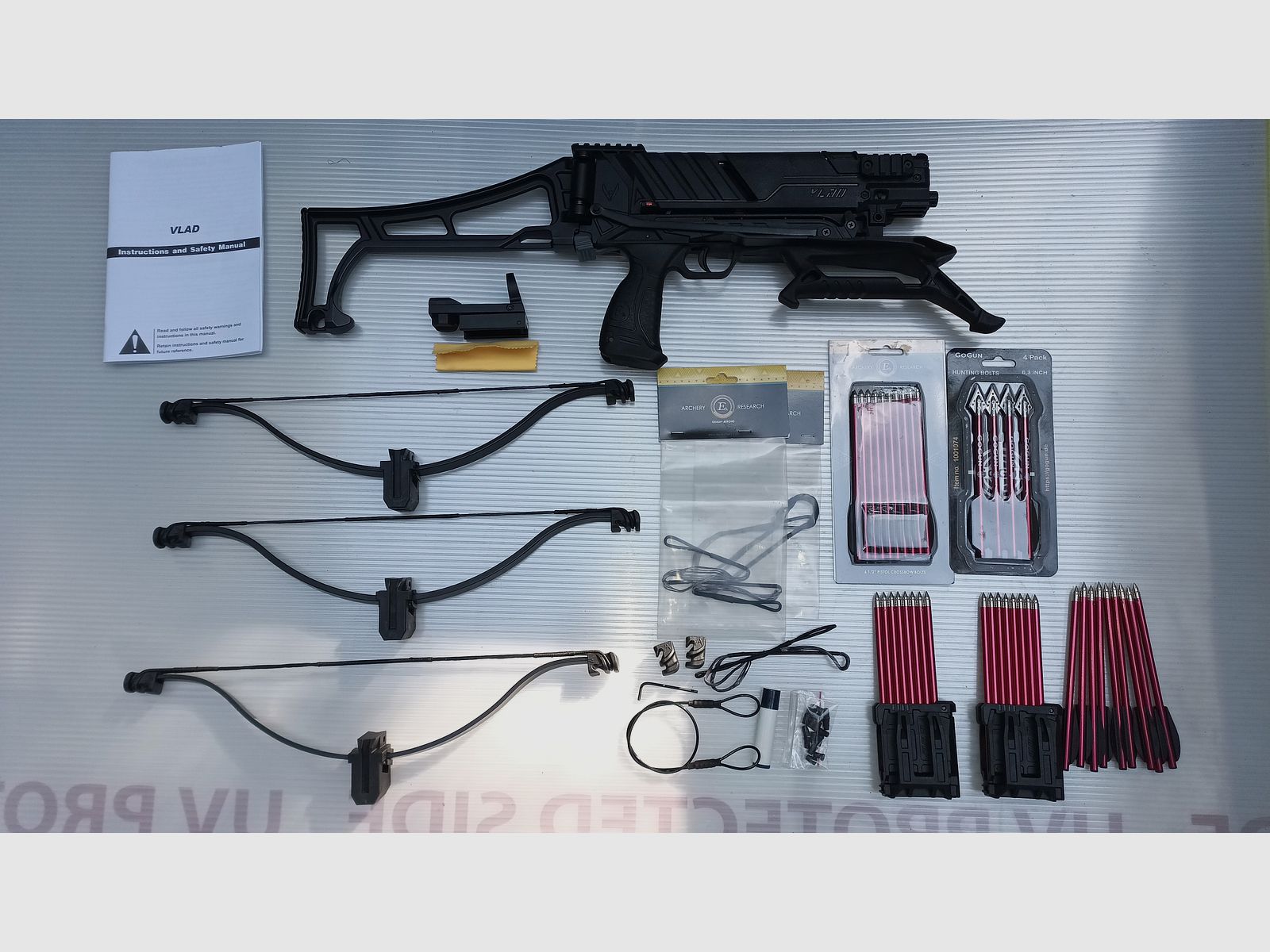 Repetier Armbrust Vlad Set *neuwertig* 3 Bögen 39 Pfeile Red Dot
