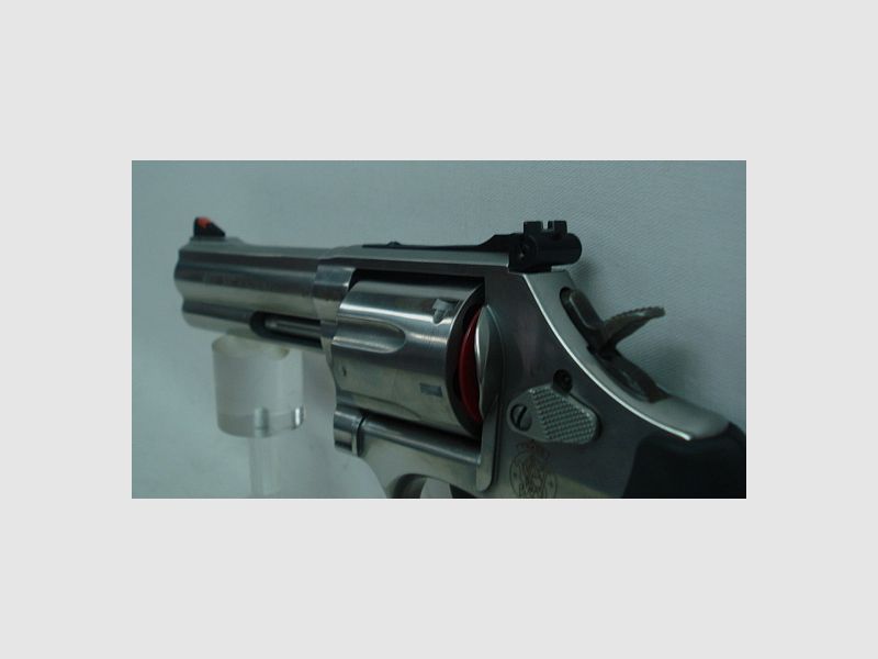 686-4 4'' stainless - .357Mag