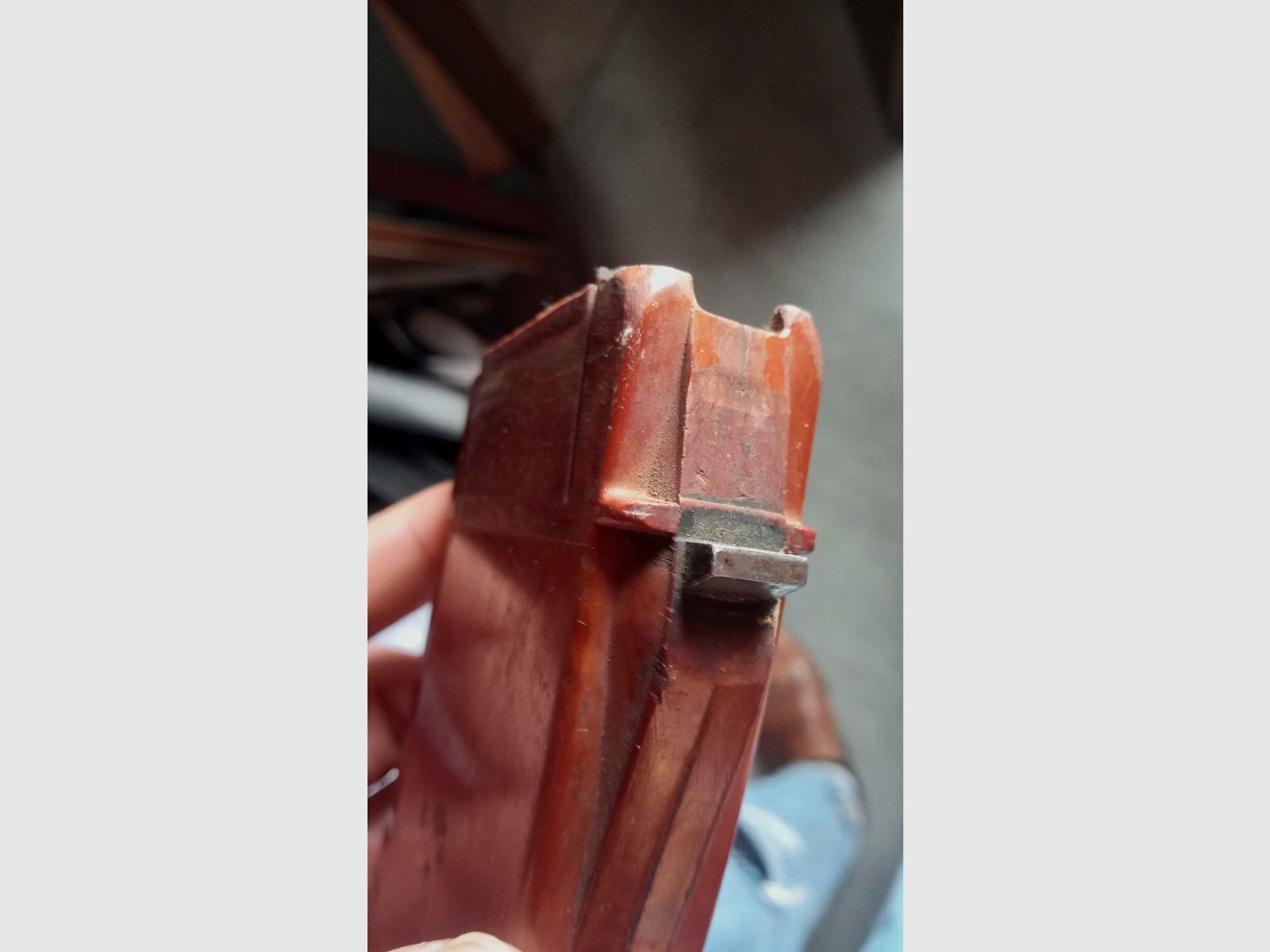 ost-deutsches MPi-74 / AK74 Deko Magazin aus AG4 Glasfaser Bakelit (unbrauchbar/deaktiviert)   // DDR NVA / Yunker