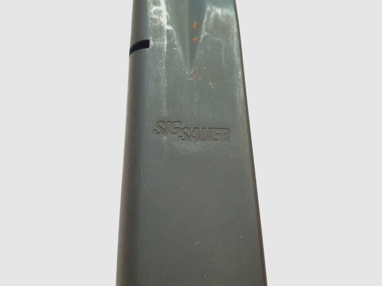 SIG SAUER magazine for pistol compatible with SIG P226, 9mm Luger, 20 rounds, used