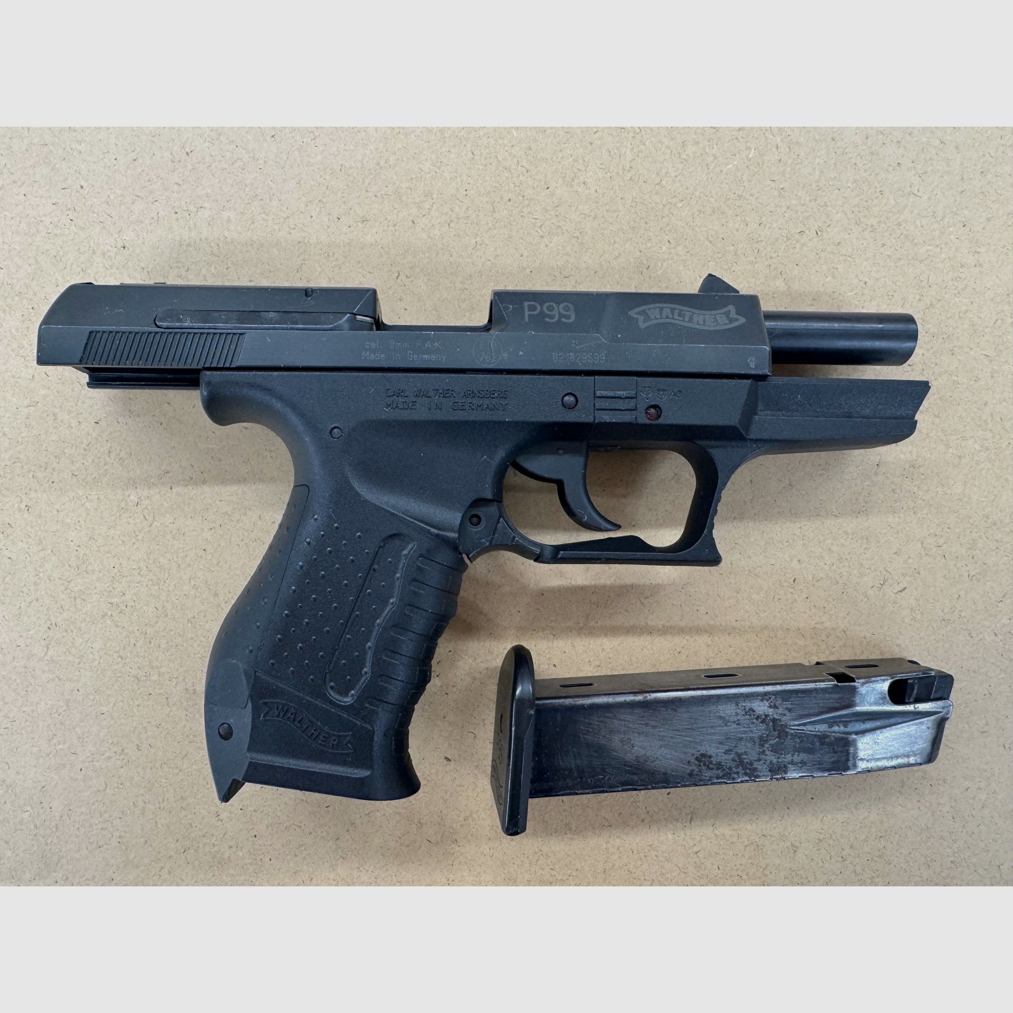 Walther P99 Schreckschuss 9mm P.A.K. – Frühserie PTB-762 mit originalem Entspanndrücker