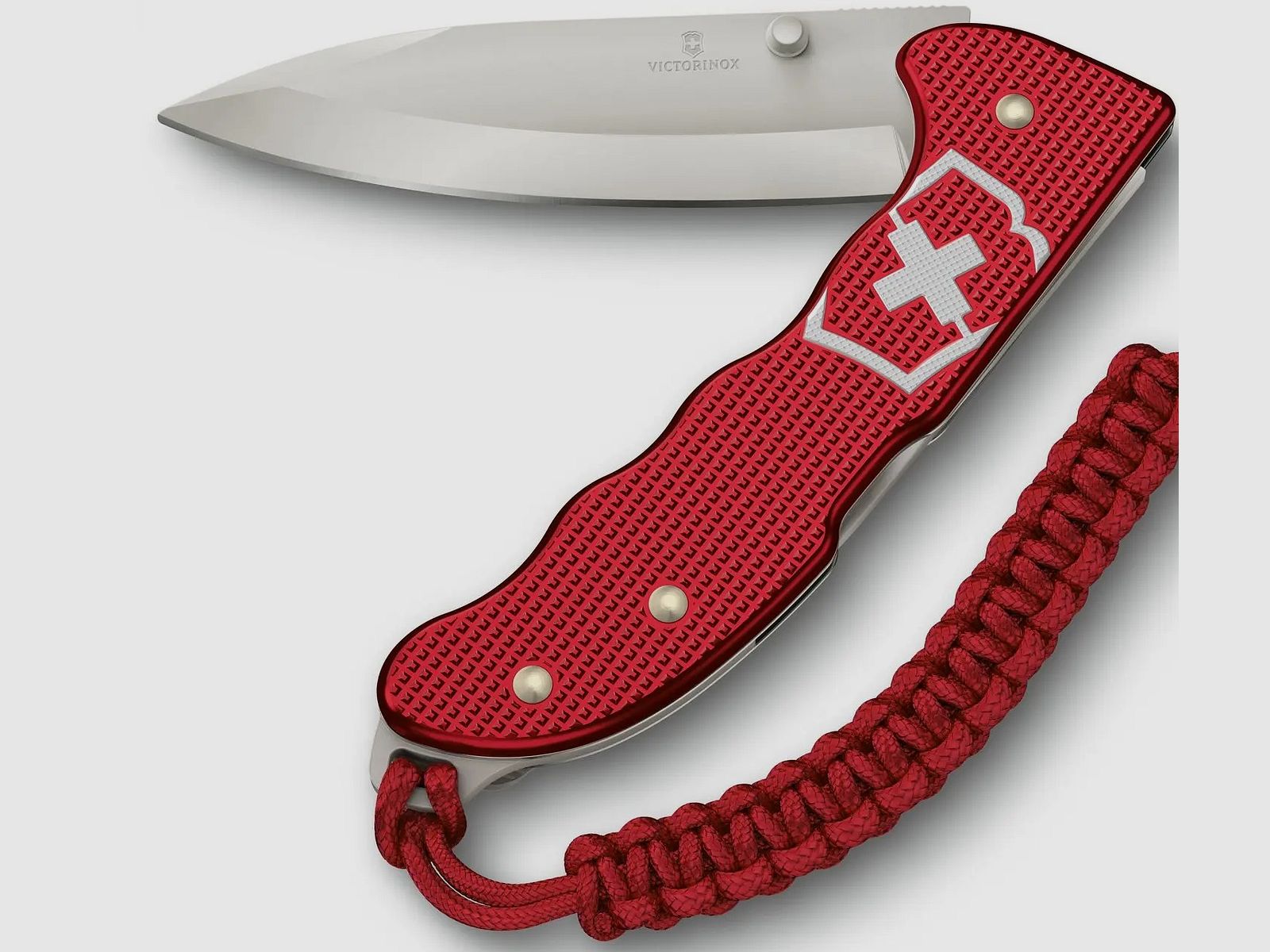 Victorinox Evoke Alox red hunting knife