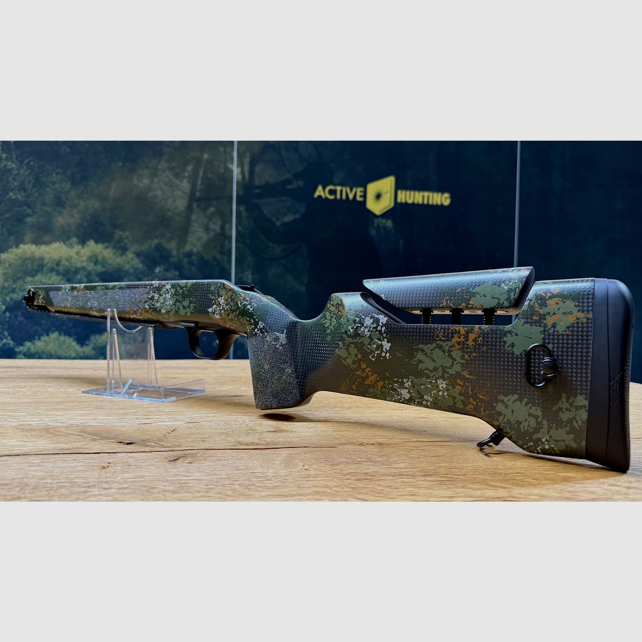 Carbonomix Hunttech inkl. Original Blaser R8 System/Gehäuse mit Abzugseinheit / Vollausstattung / NEU