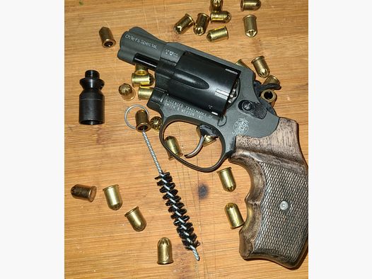 SELTEN REVOLVER SMIT & WESSON CHIEFS SPECIAL / HOLZSCHALEN GRIFF / cal. 9mm / PTB 794 / SCHRECKSCHUSS GAS PISTOLE SILVESTER SELBSTVERTEIDIGUNG SAMMLER mit ZUBEHÖR ohne VP