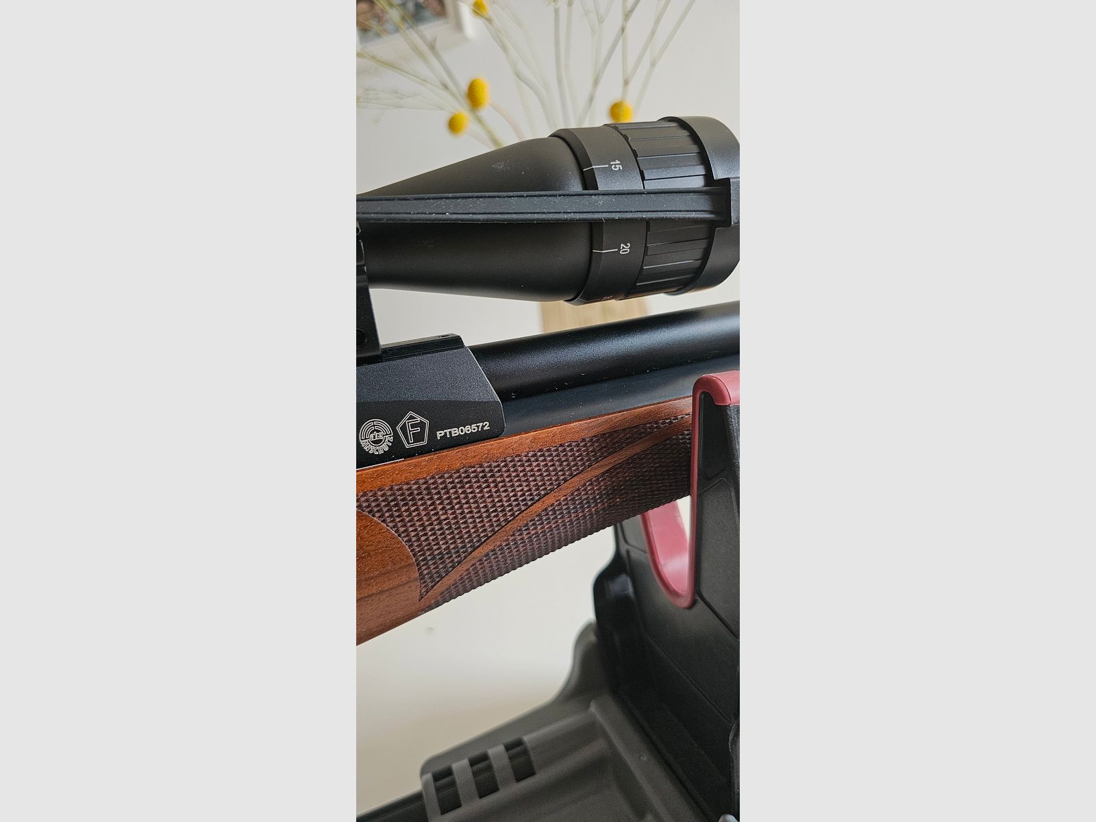 Daystate Huntsman Revere destra in noce