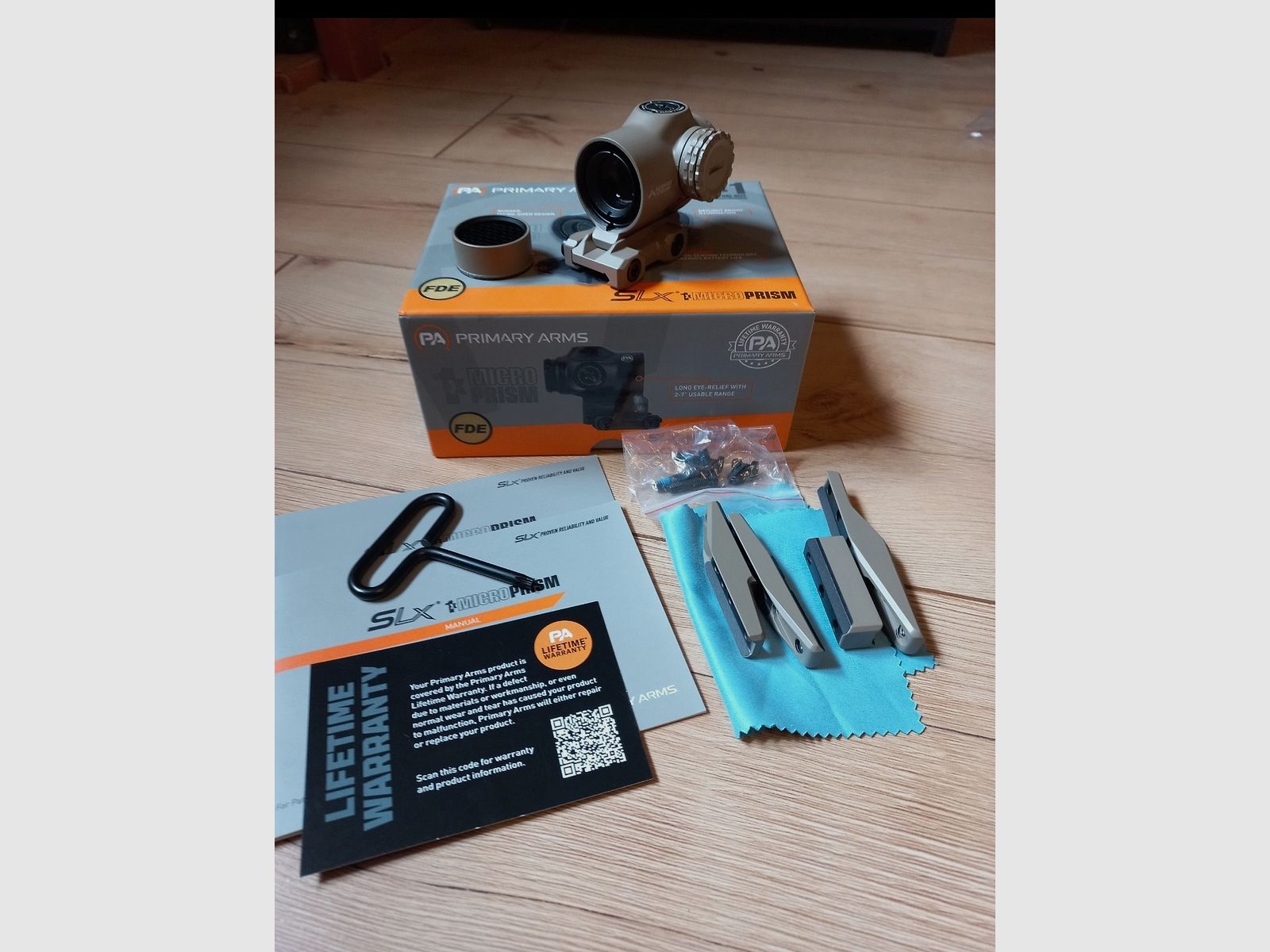 PRIMARY ARMS SLx 1X Micro Prism Scope Gen II con filtro a nido d'ape orig. (Anti-riflesso) colore FDE