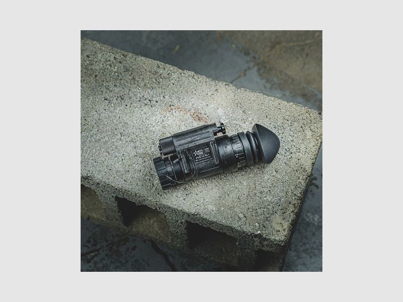 AGM PVS-14 Tactical Restlichtversterker Gen 2+ (Photonis Commercial) White, afbeelding 13 van 14