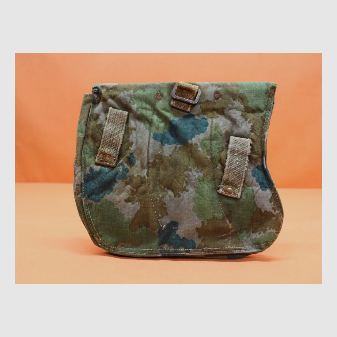 DDR NVA SURPLUS Kalashnikov AKM: Magazine pouch NVA flower camouflage for 3 pieces of 30-round magazines DDR MPi K/ AK47