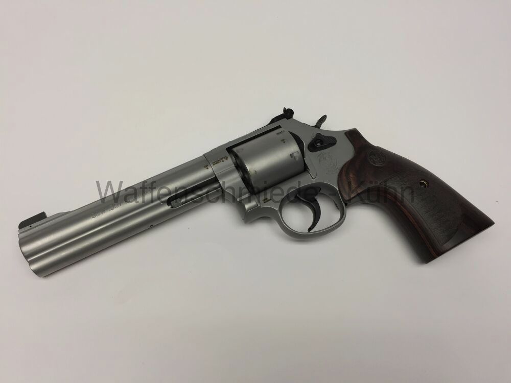 Smith & Wesson 686 International