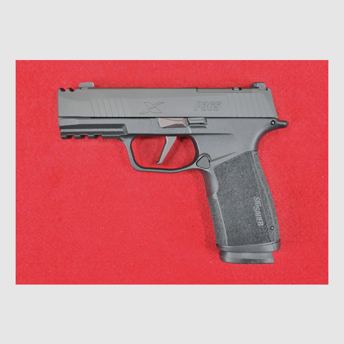 Sig Sauer P365 X-Macro 9mm Luger