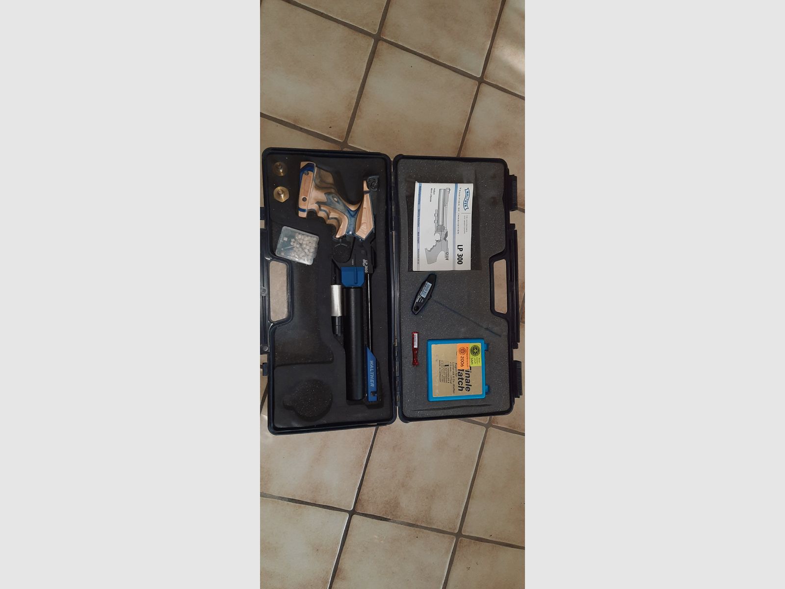 Air pistol Walther LP 300, image 1 of 3