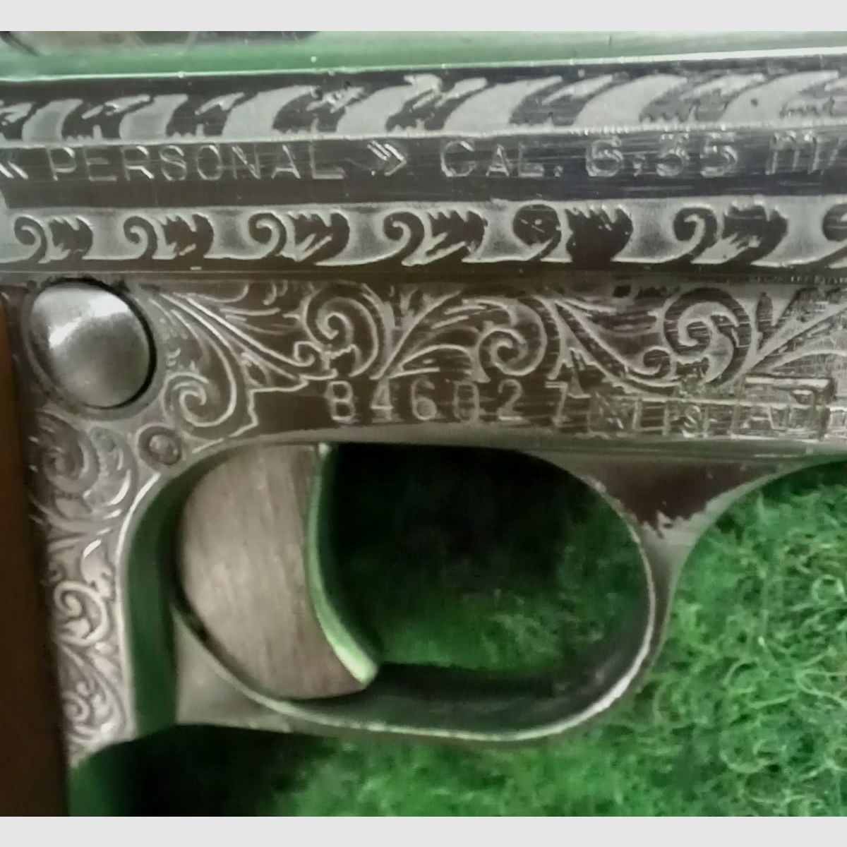 Grawerowany pistolet 6,35mmBrowning Renato Gamba