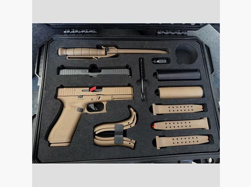 Glock 17 special edition 1/300