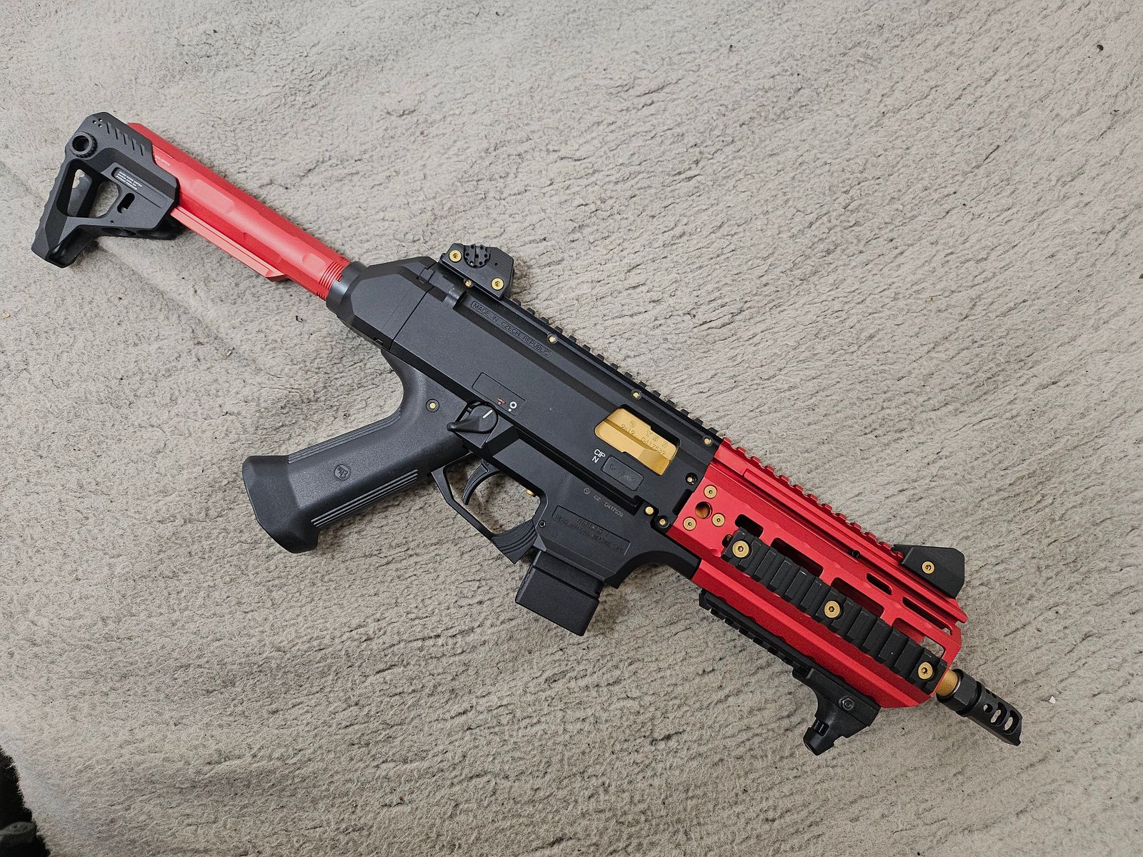 CZ Scorpion Evo3 S1 SL-Büchse rot oder schwarz