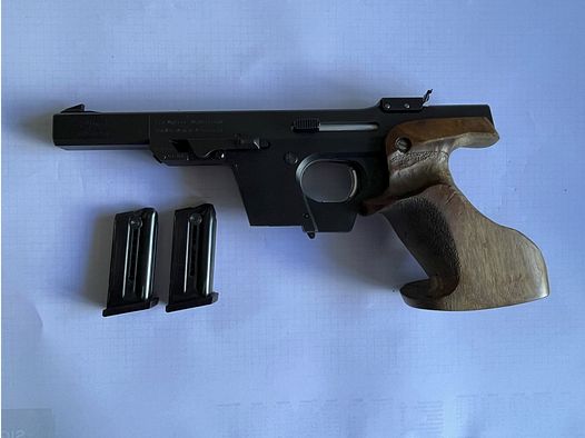 Pistolet de sport Walther GSP en calibre .22 avec un système interchangeable en calibre .32